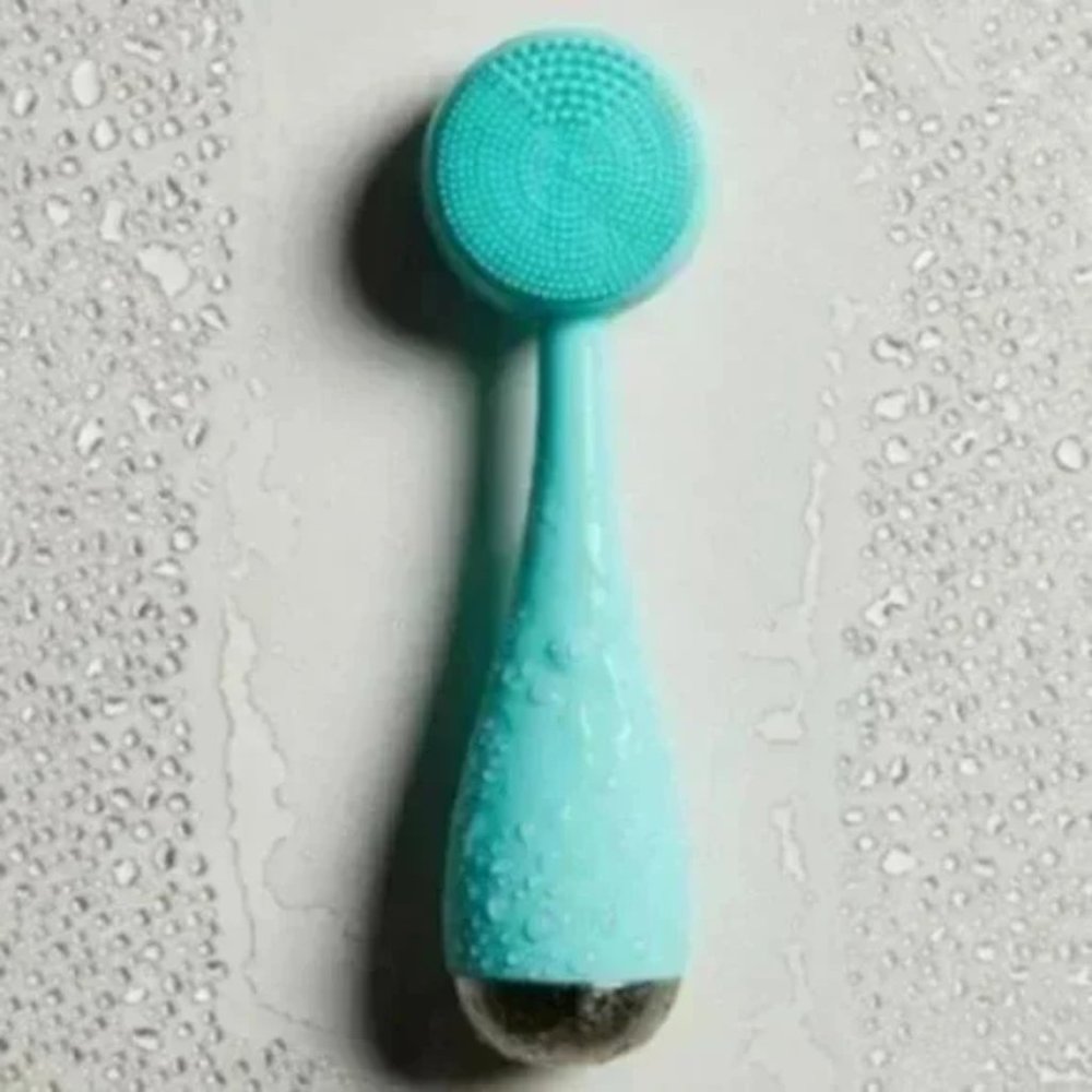 PMD Facial Cleansing Device